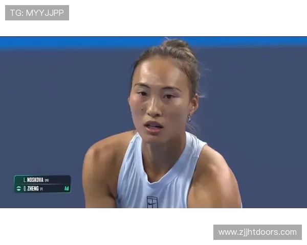 郑钦文决胜盘遭逆转！6-4 扳平仍难敌辛纳科娃